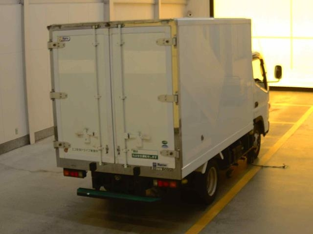 MITSUBISHI CANTER 2016
