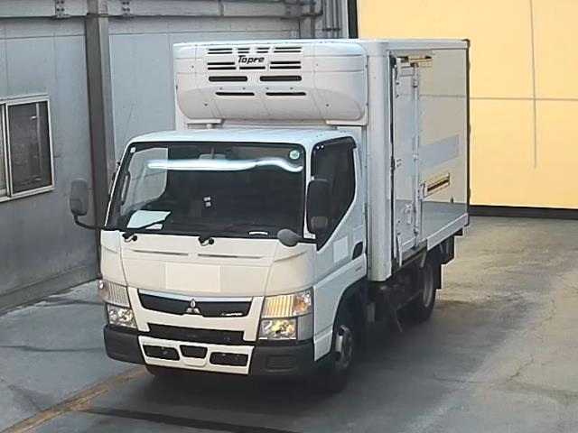 MITSUBISHI CANTER 2020