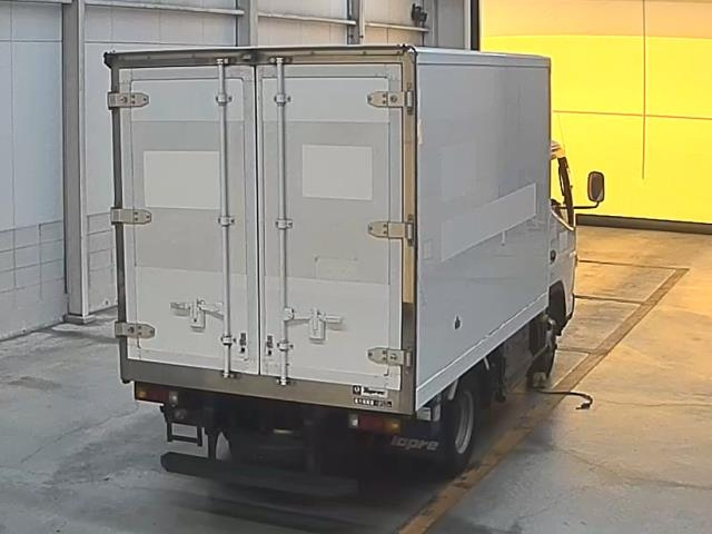 MITSUBISHI CANTER 2020