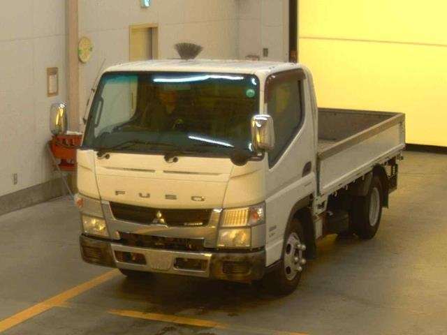 MITSUBISHI CANTER 2011