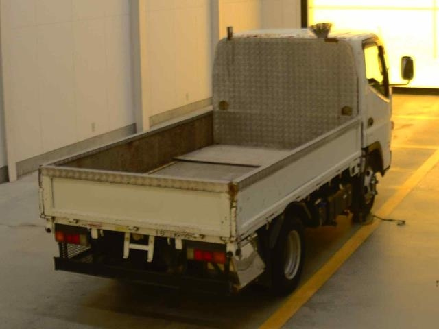 MITSUBISHI CANTER 2011
