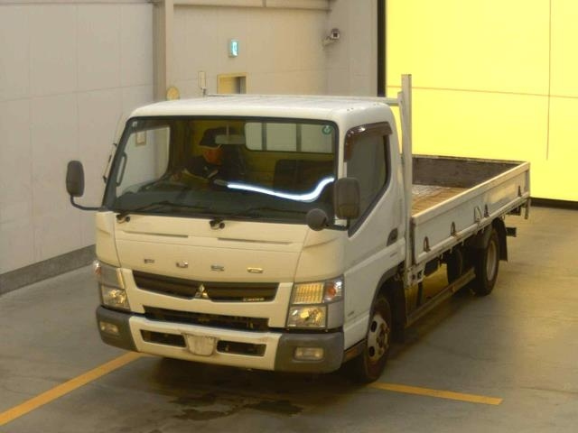 MITSUBISHI CANTER 2011