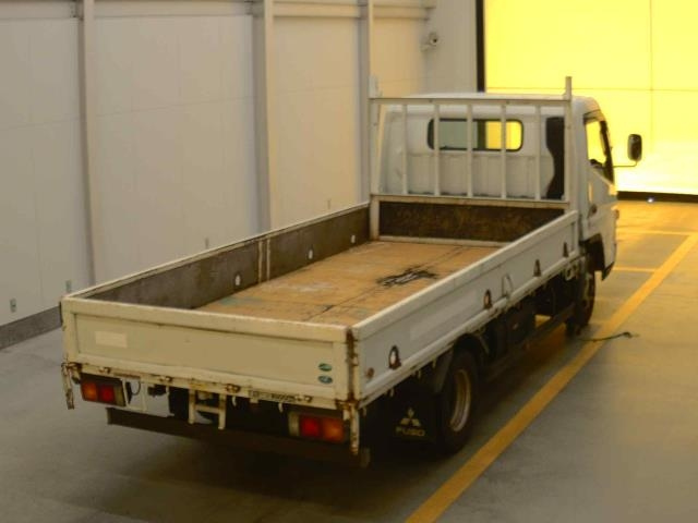 MITSUBISHI CANTER 2011