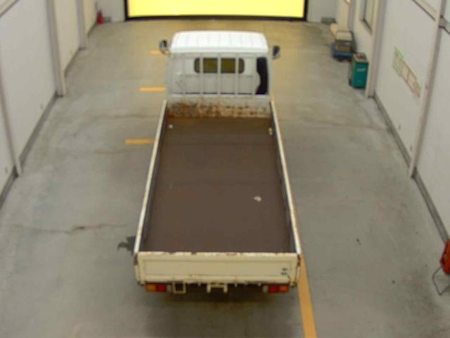 MITSUBISHI CANTER 2011