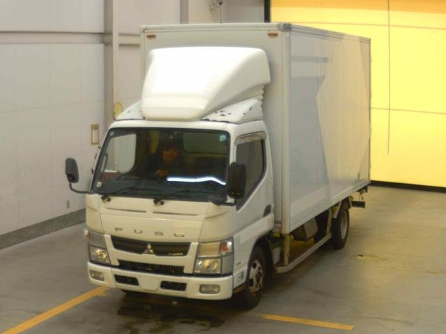 MITSUBISHI CANTER 2013
