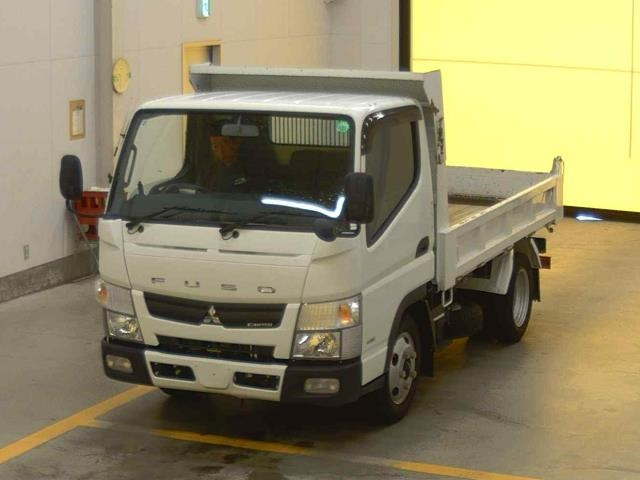 MITSUBISHI CANTER 2016