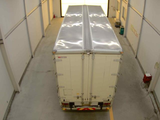 MITSUBISHI CANTER 2016