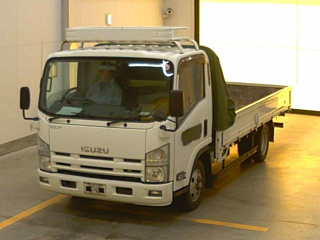 ISUZU ELF 2011