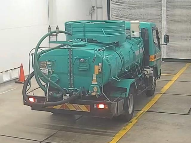 MITSUBISHI CANTER 2016