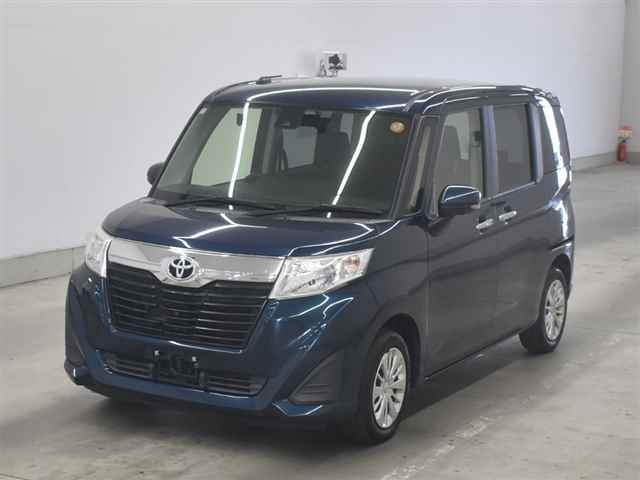 TOYOTA ROOMY 2017