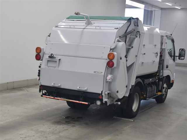 HINO DUTRO 2017