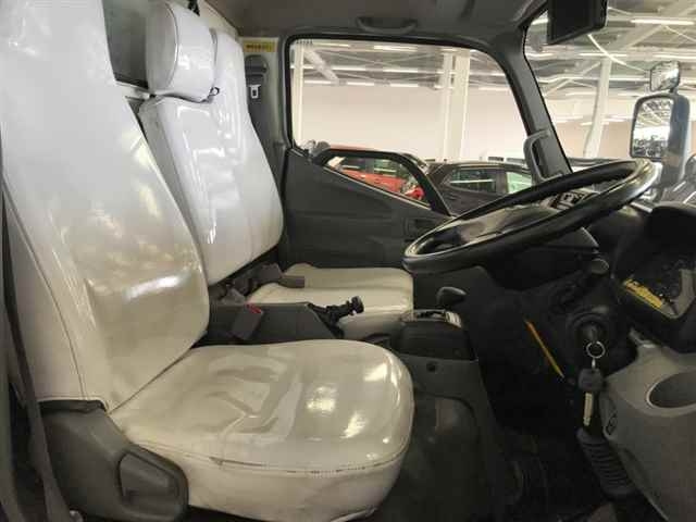 HINO DUTRO 2017