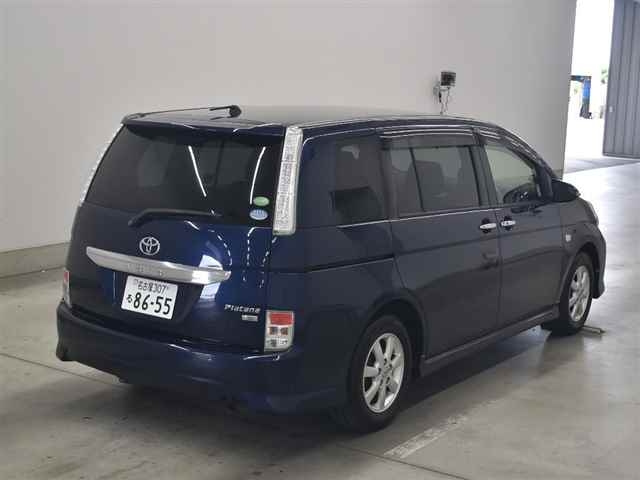 TOYOTA ISIS 2014