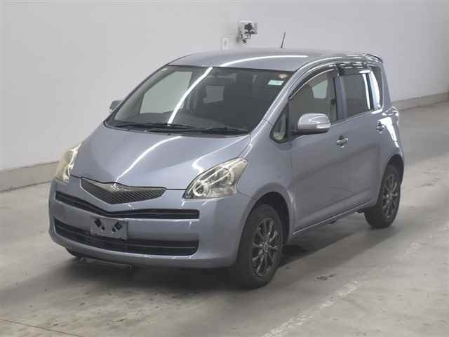 TOYOTA RACTIS 2010