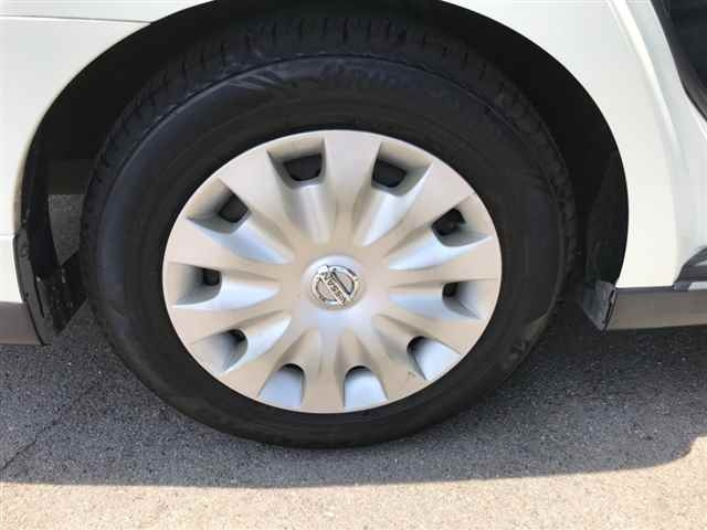 NISSAN SYLPHY 2011