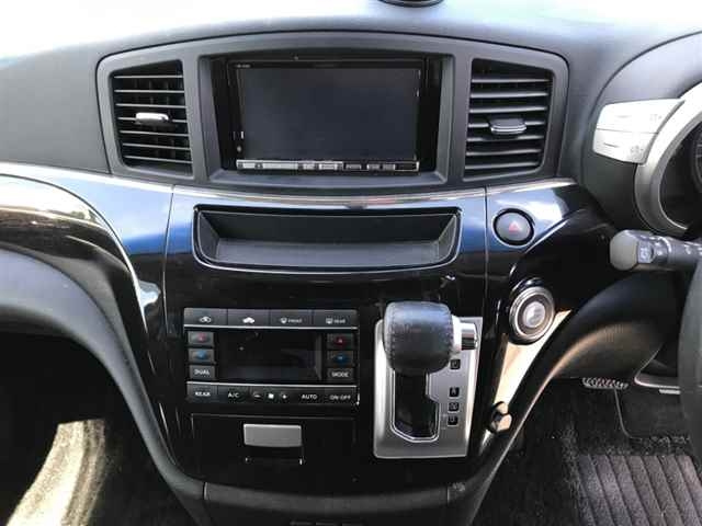NISSAN ELGRAND 2012