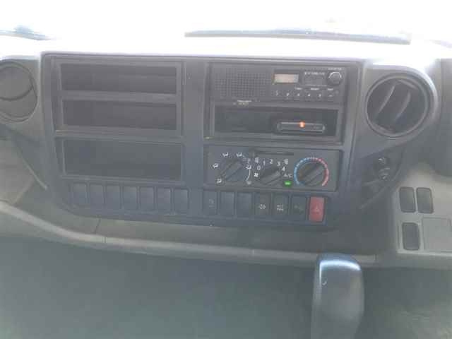HINO DUTRO 2013