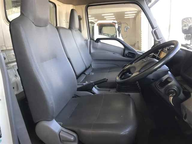HINO DUTRO 2012