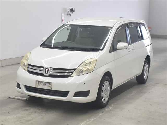 TOYOTA ISIS 2013