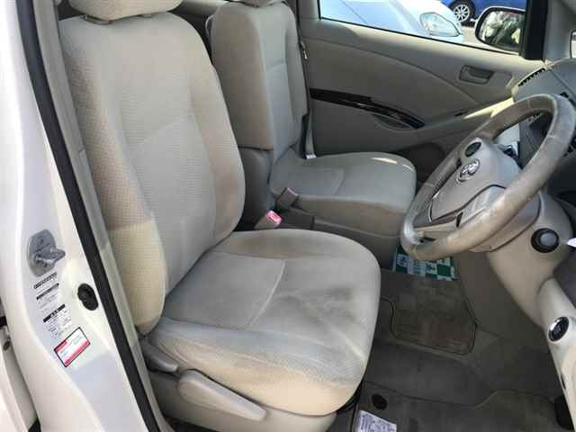 TOYOTA ISIS 2013
