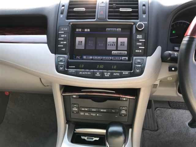 TOYOTA CROWN 2012