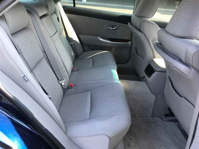 TOYOTA CROWN 2012