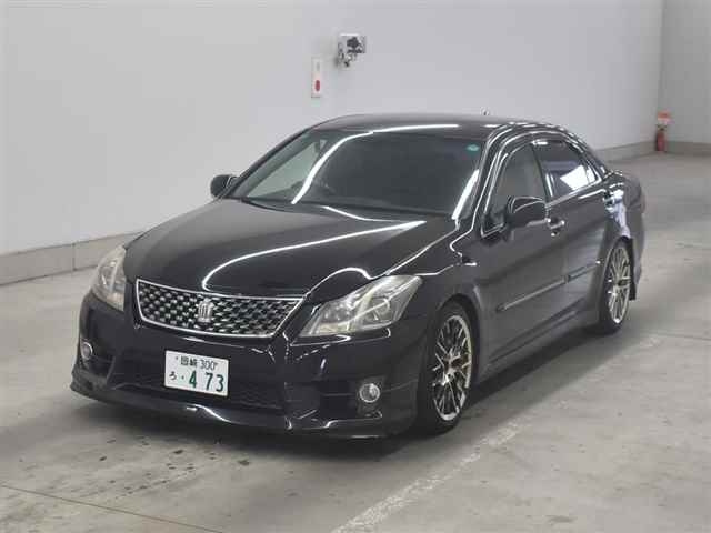 TOYOTA CROWN 2011