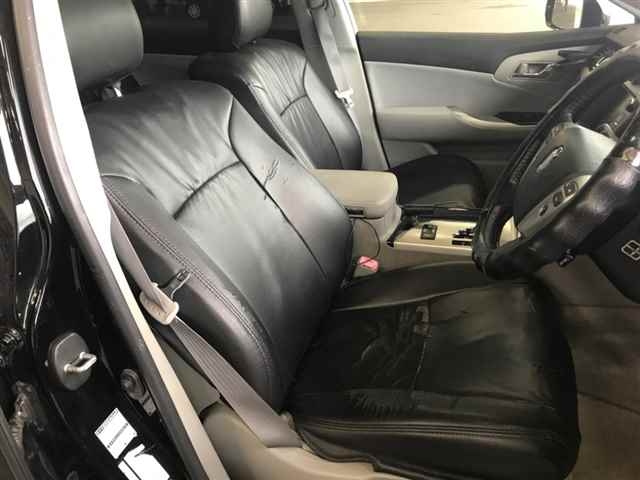 TOYOTA CROWN 2011