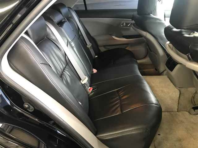 TOYOTA CROWN 2011