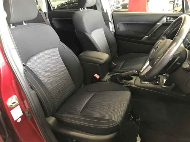 SUBARU FORESTER 2017