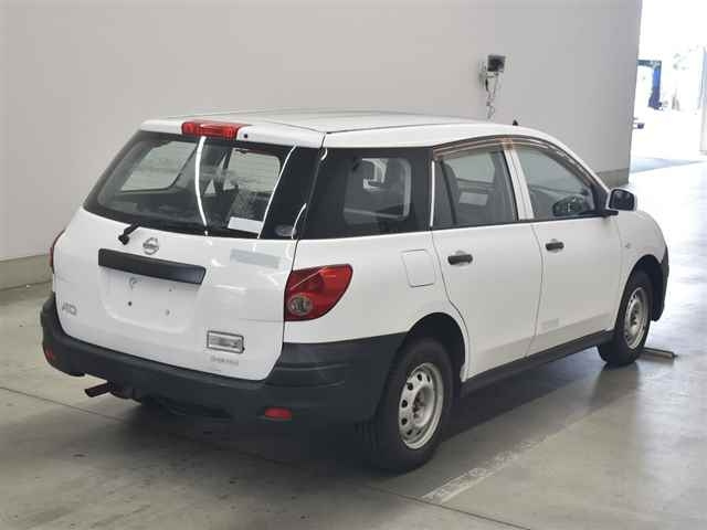 NISSAN AD 2013