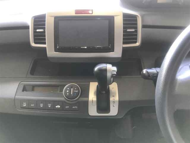 HONDA FREED 2011