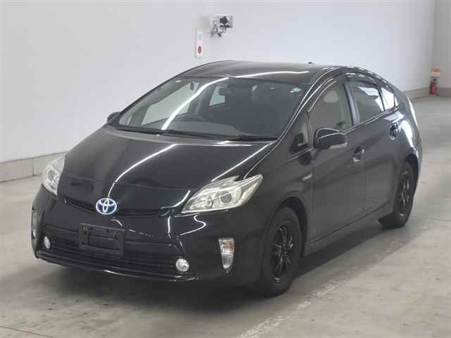 TOYOTA PRIUS 2014