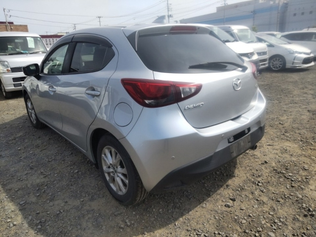 MAZDA DEMIO 2018