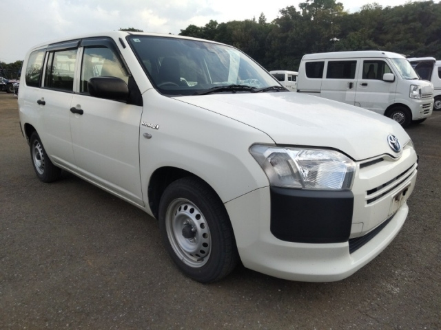 TOYOTA PROBOX 2019