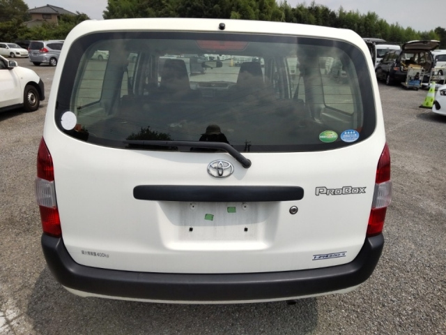 TOYOTA PROBOX 2017