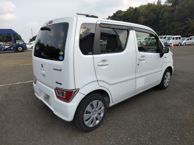 SUZUKI WAGON R 2018