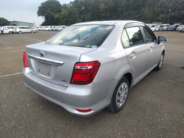 TOYOTA COROLLA AXIO 2018