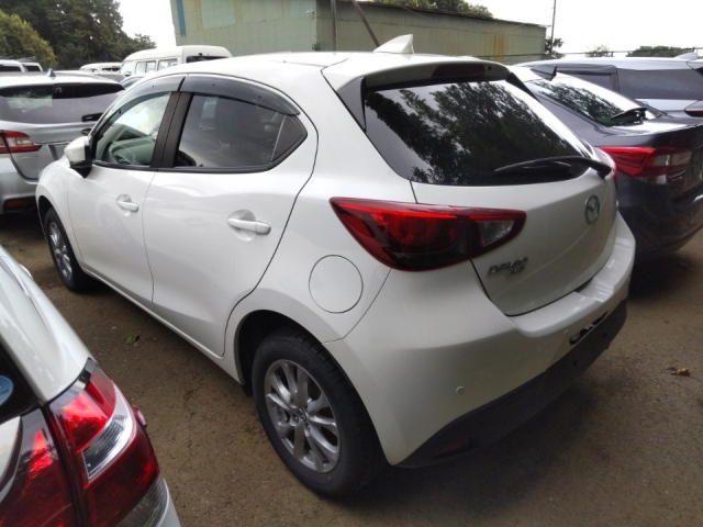 MAZDA DEMIO 2019