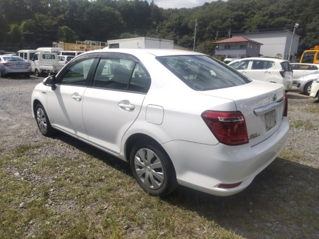 TOYOTA COROLLA AXIO 2015