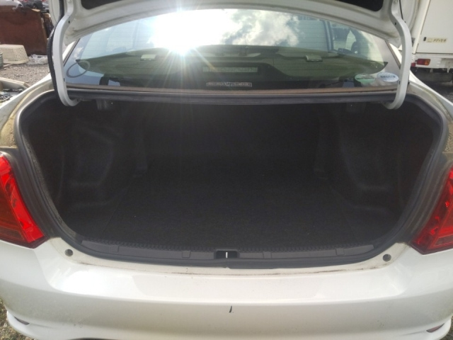 TOYOTA COROLLA AXIO 2015