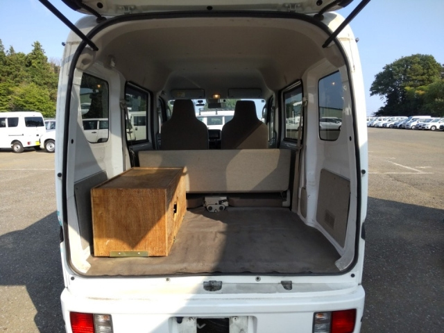 NISSAN CLIPPER VAN 2018