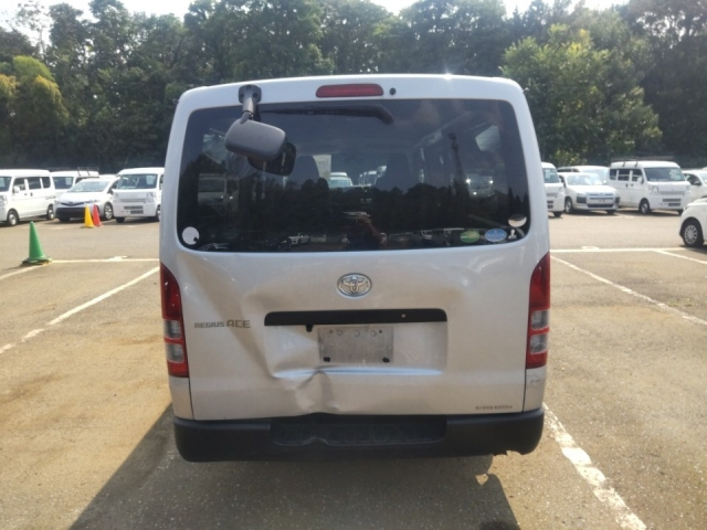 TOYOTA REGIUS ACE VAN 2019