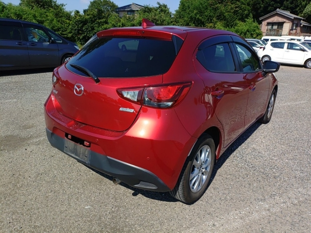 MAZDA DEMIO 2019