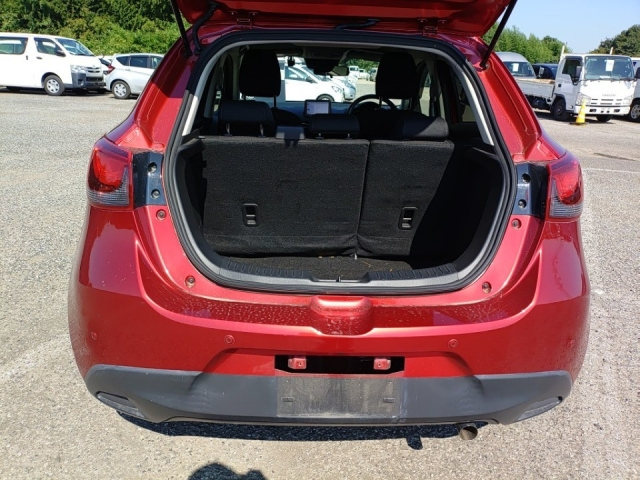 MAZDA DEMIO 2019