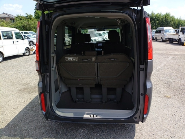 HONDA STEP WAGON 2016