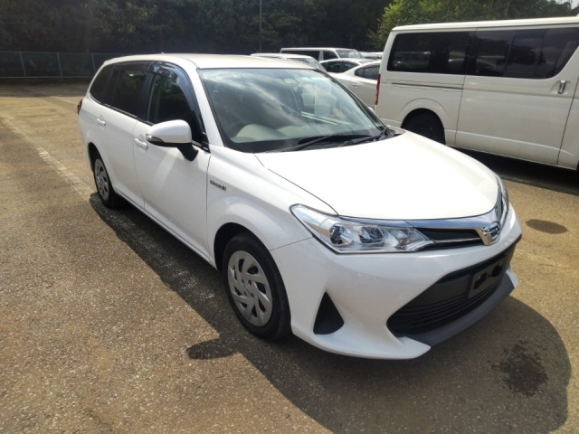 TOYOTA COROLLA FIELDER 2020