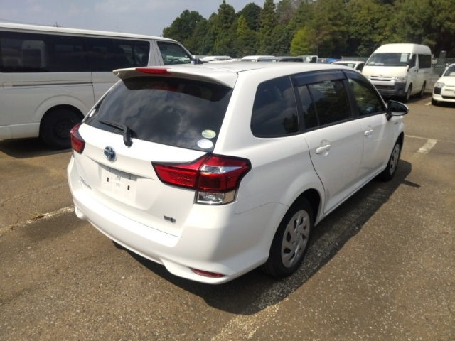 TOYOTA COROLLA FIELDER 2020