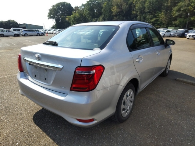 TOYOTA COROLLA AXIO 2018
