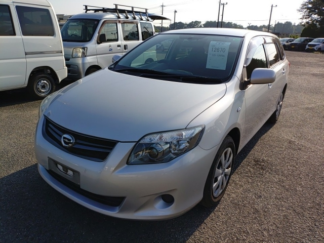 TOYOTA COROLLA FIELDER 2011